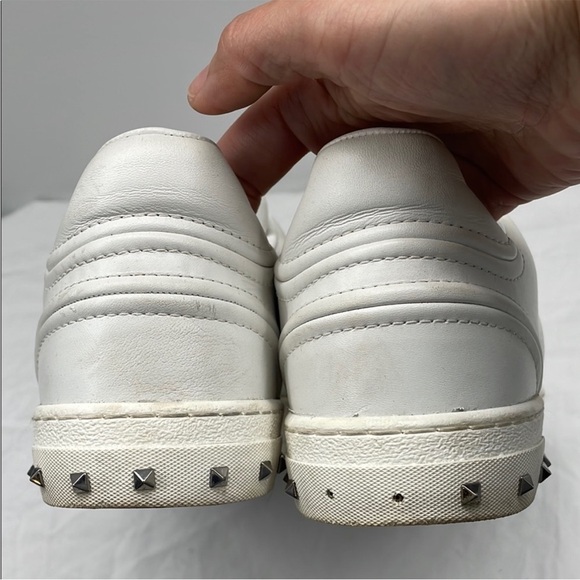 Valentino Garavani White Leather Sneakers. EU 38.5. - Picture 7 of 11
